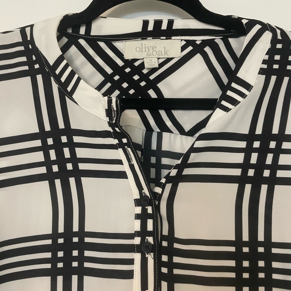 EUC black and white blouse